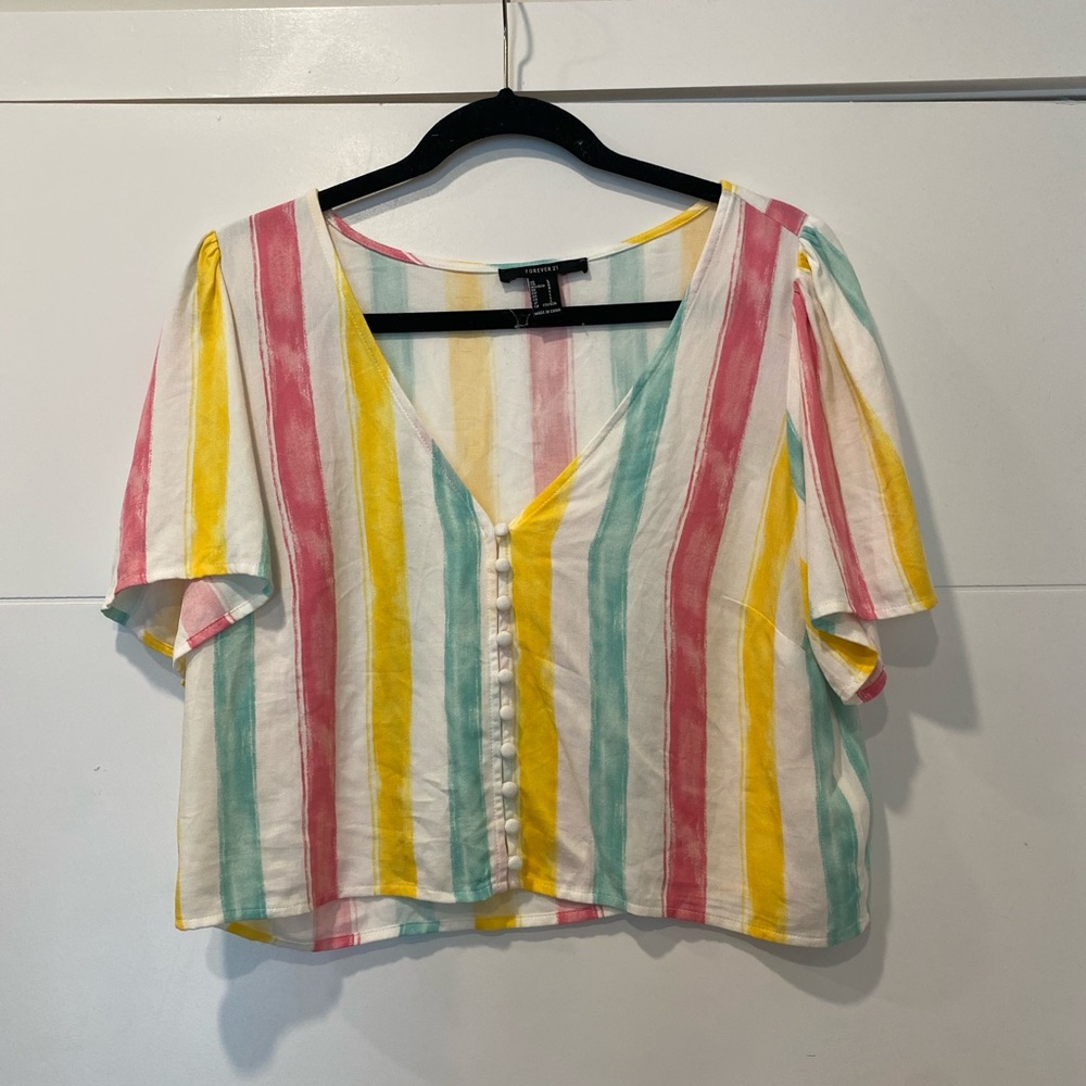 Forever 21 button up, v neck, cropped shirt. Never worn but took tags off. Large